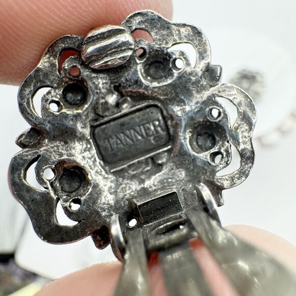 Tanner Signed Vintage Clip On Earrings rhinestone Flower Marquis Stone Earrings - Picture 10 of 11